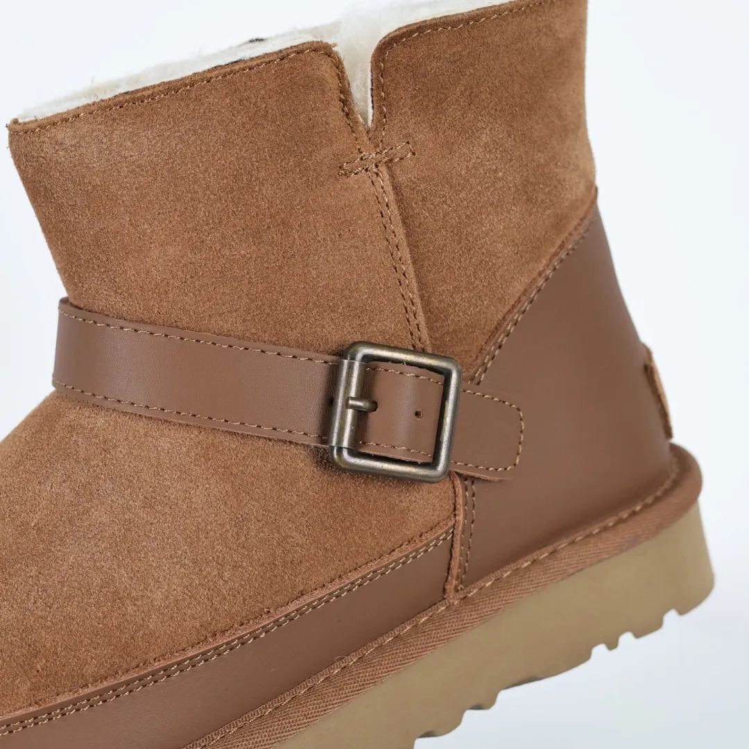 Copywriting price 💰600 The core recommendation is good price. The platform’s foreign trade is exclusively for UGG Classic women’s snow boots 1174512. Produced by the ten-year-old brand shoemaking factory production line. Pay attention to every detail. Longfeng A-grade genuine sheep fur is integrated. It is built in full compliance with the ZP process. Size: 35 36 37 38 39 40